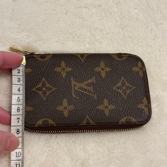LV key case - Picture 5 of 8